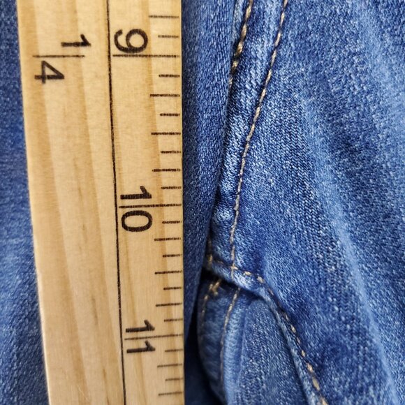 Levis Jeans Womens 33 16 Short Blue Classic Straight Denim Mid Rise - Picture 7 of 12